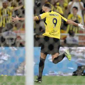 النجم الفرنسي كريم بنزيمة قائد فريق اتحاد جدة