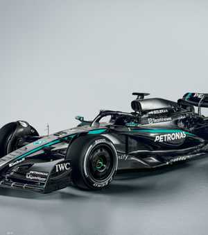 سيارة دبليو 16