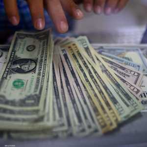 الدولار إلى أدنى مستوى في 3 أشهر بسبب البيانات الاقتصادية