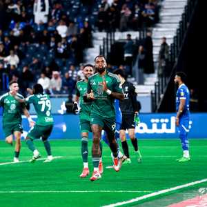 الأهلي يزيد متاعب الهلال