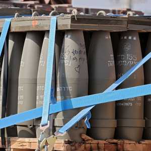 الشحنة تشمل عشرات الآلاف من القنابل