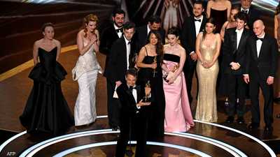 فيلم "أنورا" يهيمن على جوائز الأوسكار.. وبرودي أفضل ممثل
