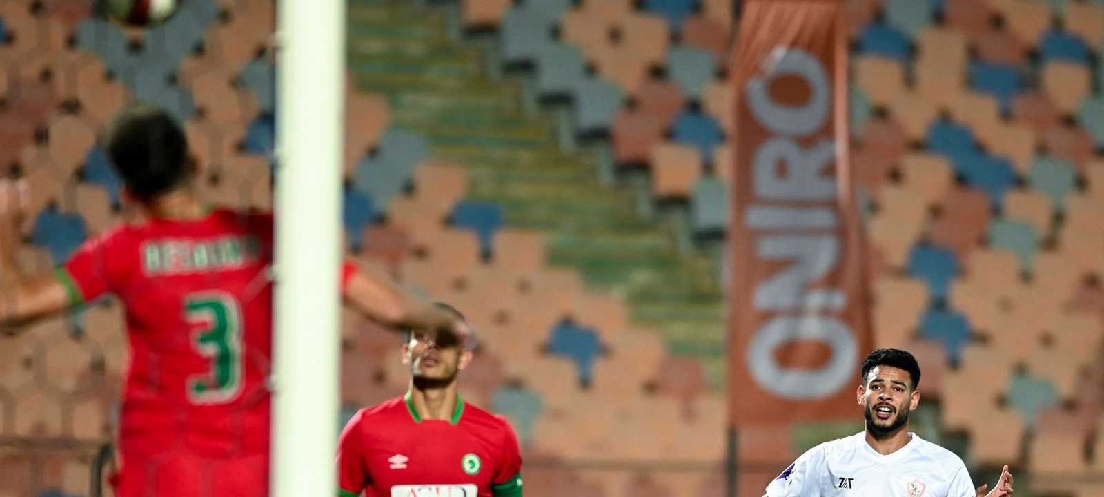 من المباراة بين الفريقين