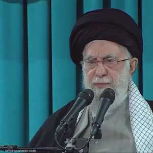 رسائل نارية بين خامنئي وترامب.. وإسرائيل ترى فرصة لضرب إيران