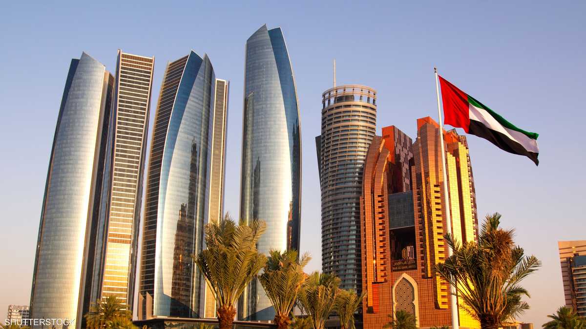 القطاع الخاص غير النفطي في الإمارات ينمو بقوة في سبتمبر