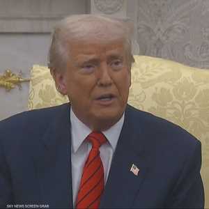 ترامب يطلب الرحمةَ من بوتين بحق الجنود الأوكران