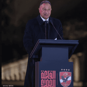 رئيس النادي الأهلي محمود الخطيب