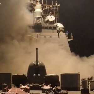 يوجه الجيش الأميركي ضربات للحوثيين في اليمن