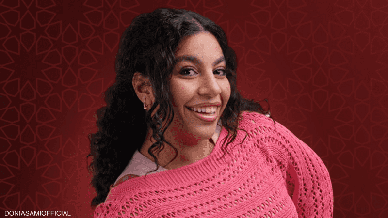 الفنانة دنيا سامي