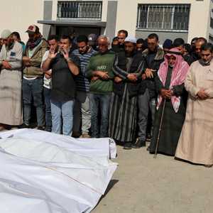 مقتل 14 شخصا بقصف إسرائيلي لخيام النازحين في مواصي خان يونس