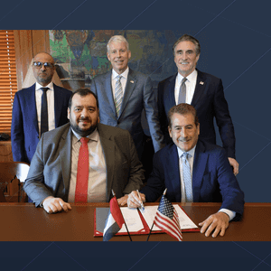 شراكة بين "القابضة" (ADQ) و"إنرجي كابيتال بارتنرز"