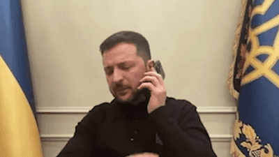 الرئيس الأوكراني فولوديمير زيلينسكي