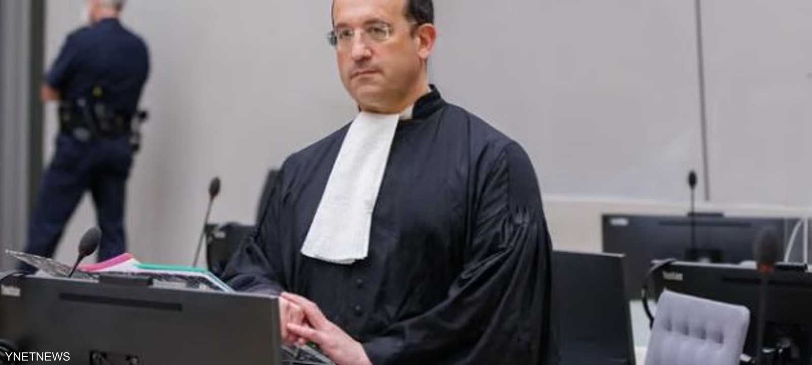 كوفمان دافع عن شخصيات معروفة قبل دوتيرتي