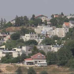 الحكومة الإسرائيلية تقرر "شرعنة" 13 بؤرة استيطانية في الضفة