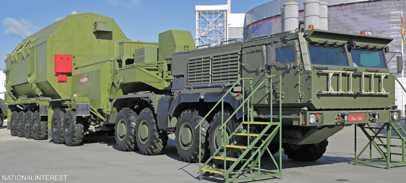 منصة إطلاق صواريخ روسية