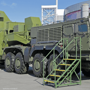 منصة إطلاق صواريخ روسية