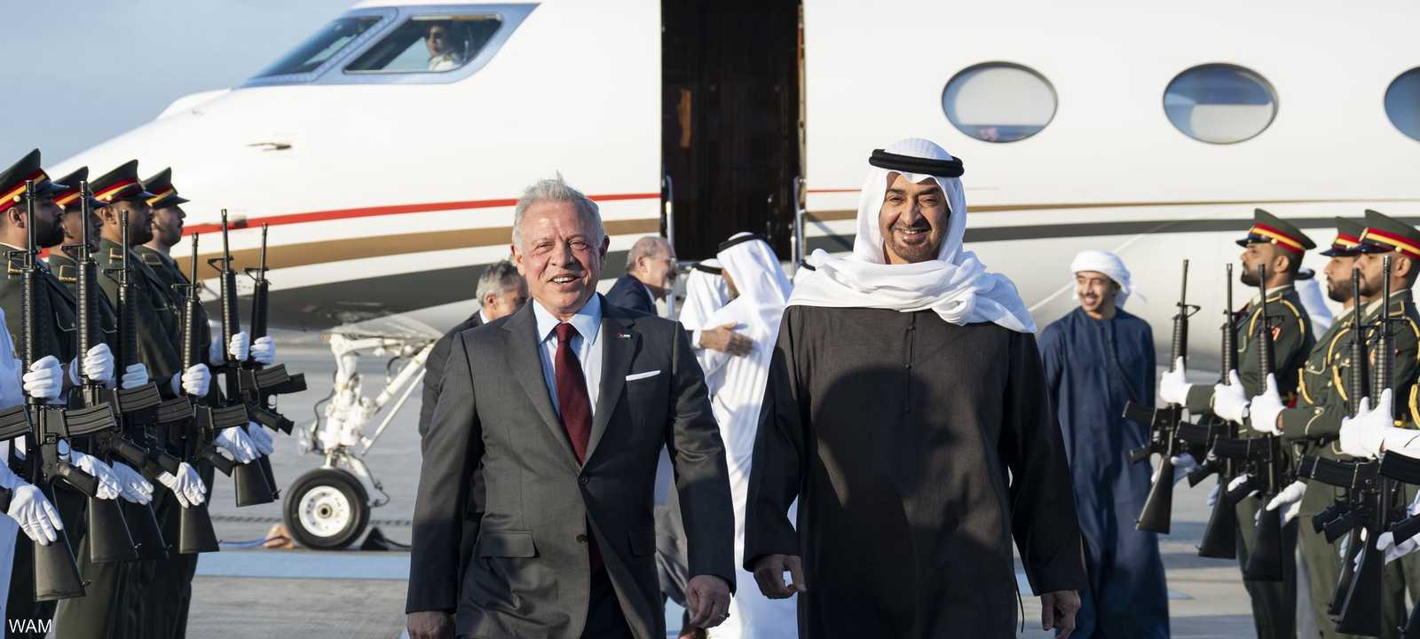 رئيس الإمارات مستقبلا ملك الأردن