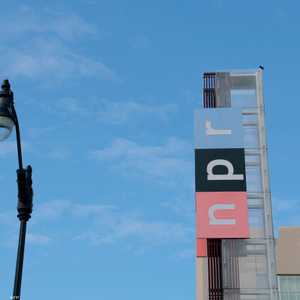 إدارة ترامب تهدد بقطع تمويل "إن بي آر"