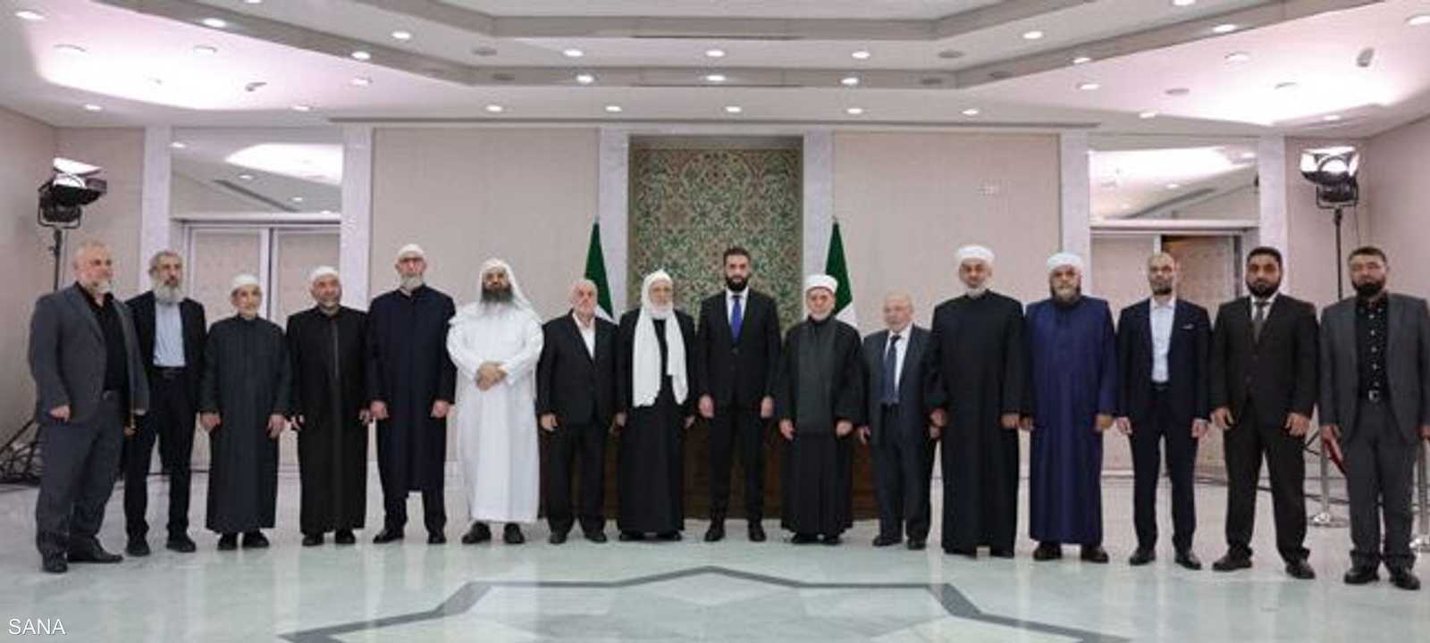 الشرع يصدر قرارا بتشكيل مجلس الإفتاء الأعلى