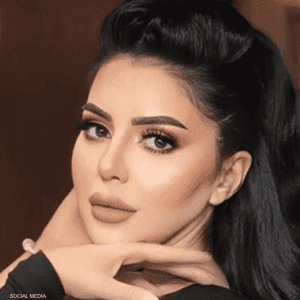 إيناس النجار