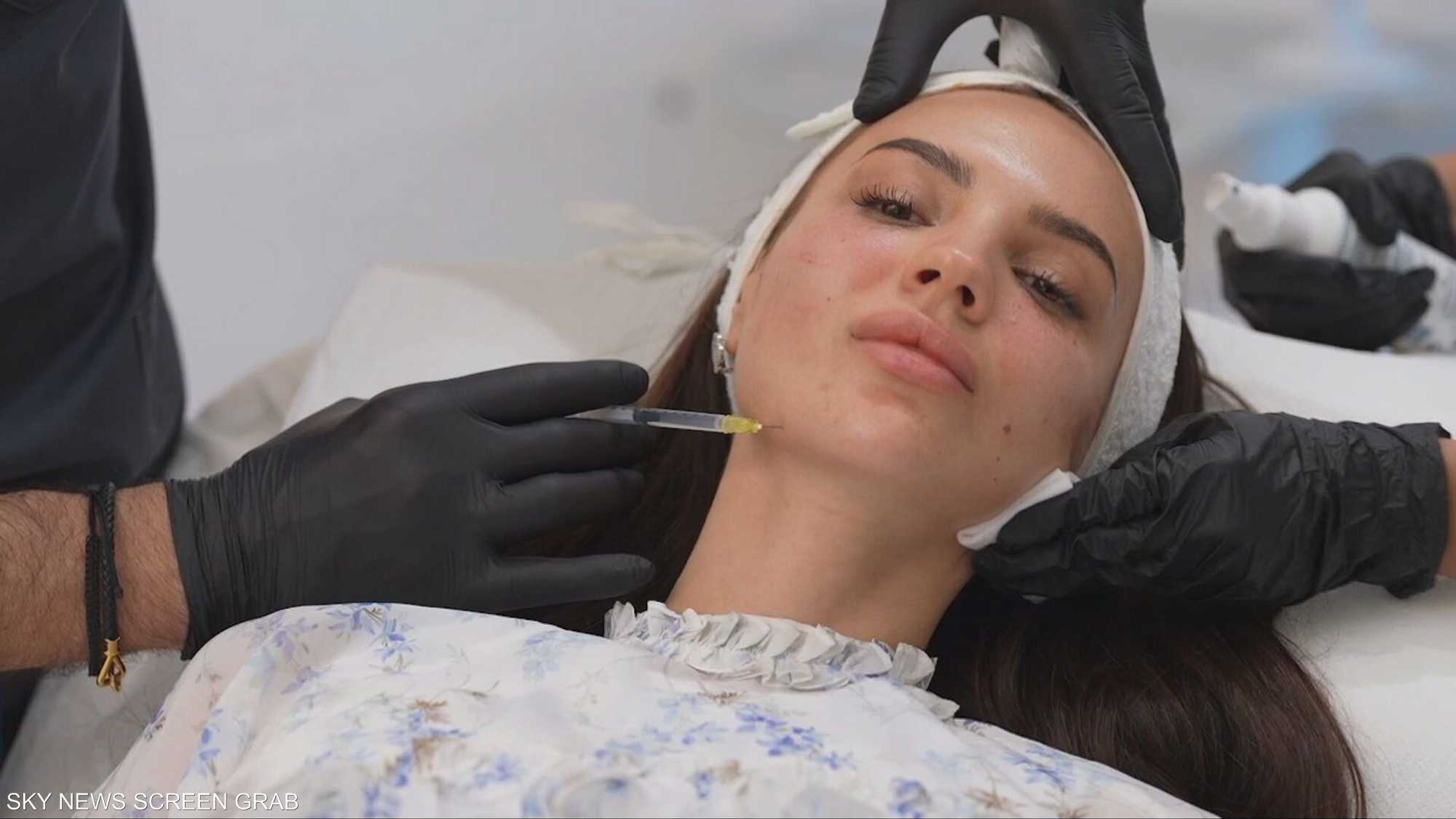 حمض سمك السلمون يعزز تجديد البشرة