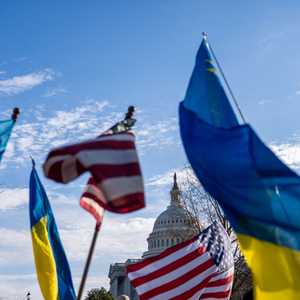 إدارة ترامب تعتزم إلغاء الإقامة لنحو 240 ألف أوكراني