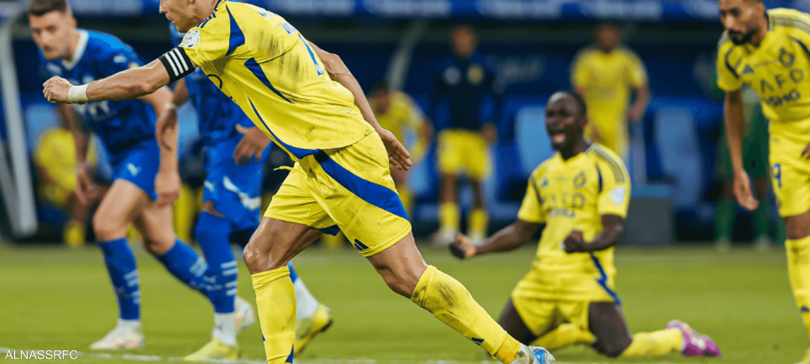 لاقت اللقطة إشادة واسعة