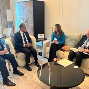 بدر عبد العاطي خلال لقائه مورغان أورتاغس وتيم ليندر كينغ