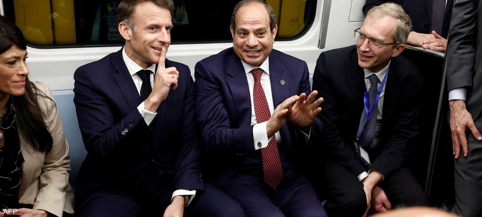 السيسي وماكرون في المترو