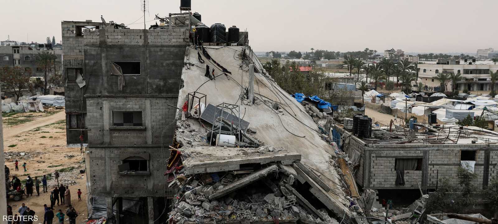 يسمع سكان القطاع أصوات الانفجارات الضخمة