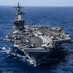 حاملة الطائرات يو إس إس كارل فينسون (CVN 70)