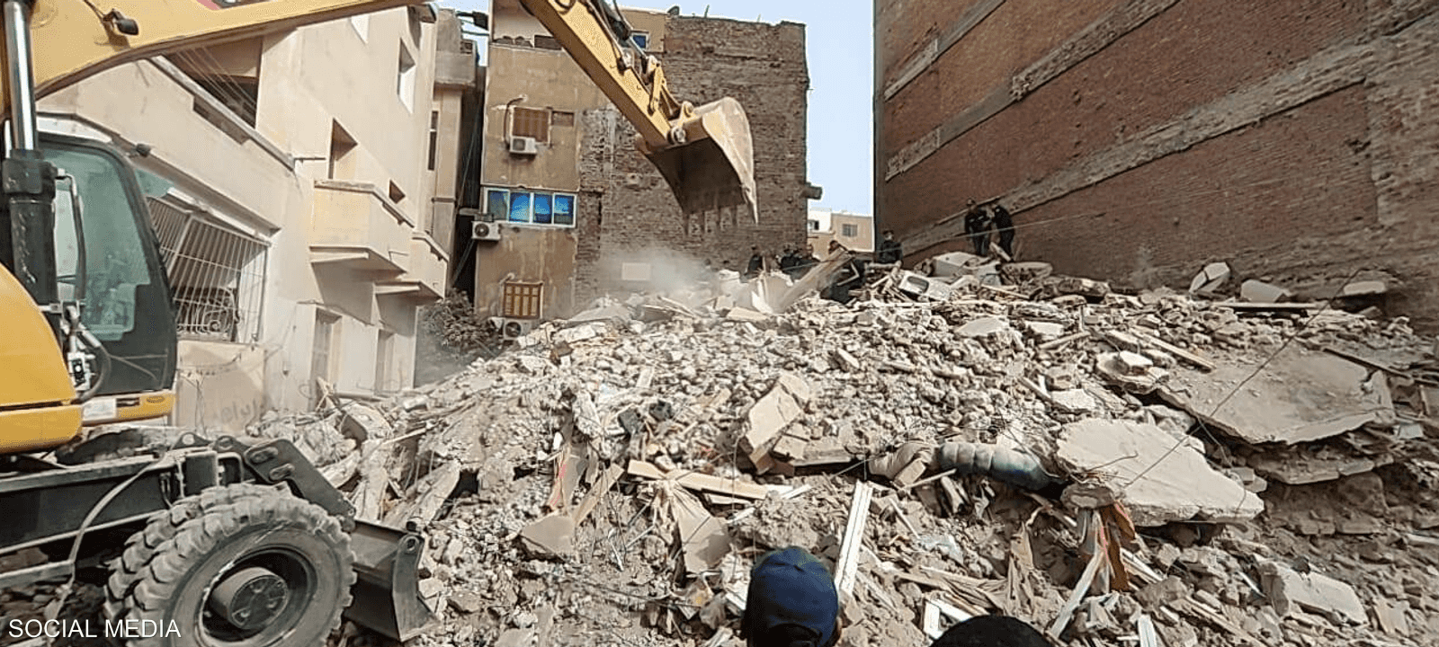 تتكرر حوادث انهيار العقارات في مختلف أنحاء مصر