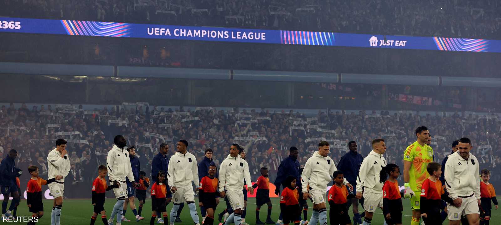 الخطأ وقع قبيل لقاء أستون فيلا وباريس سان جرمان