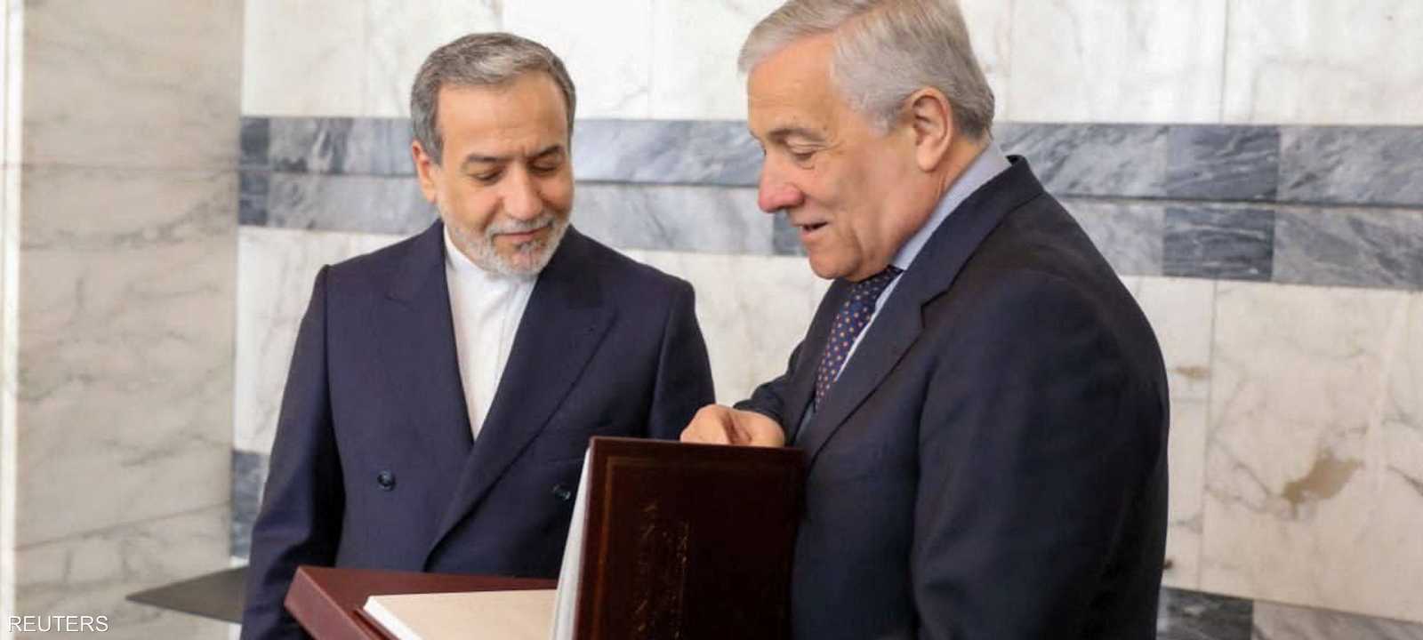 لقاء بين عراقجي وتاجاني في روما