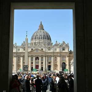 ساحة القديس بطرس في الفاتيكان