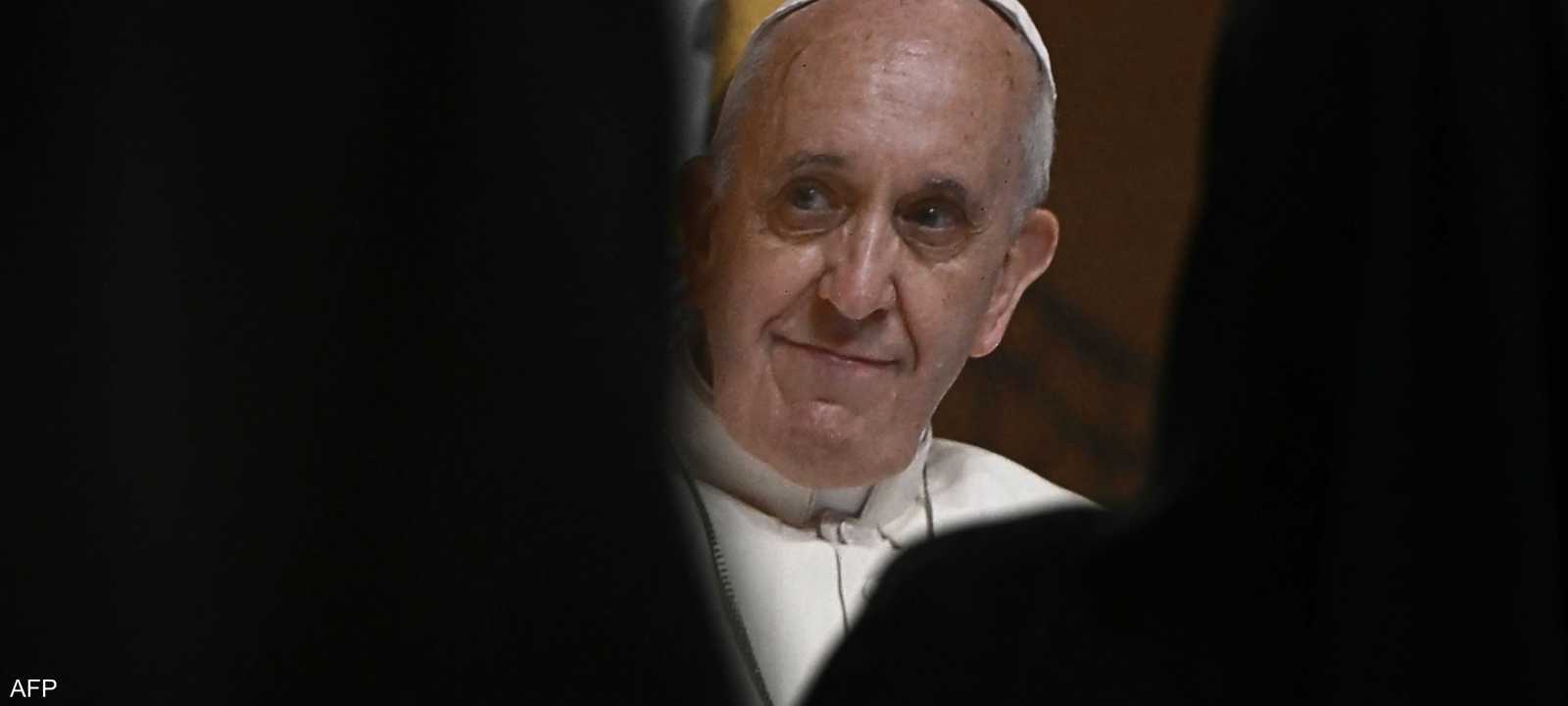 البابا فرنسيس توفي الإثنين