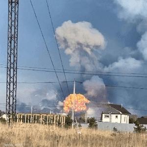 صورة متداولة لانفجار مخزن الذخيرة الذي وقع قرب موسكو