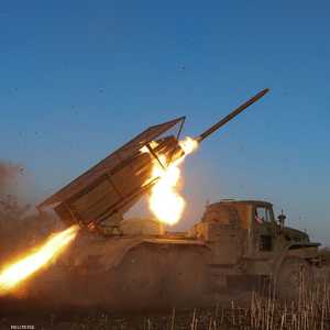 قال زيلينسكي إن روسيا تجند صينيين عبر وسائل التواصل