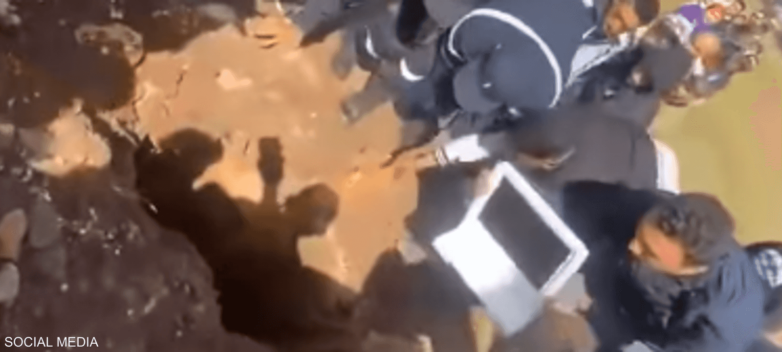الحادث أعاد إلى الذاكرة مأساة الطفل ريان