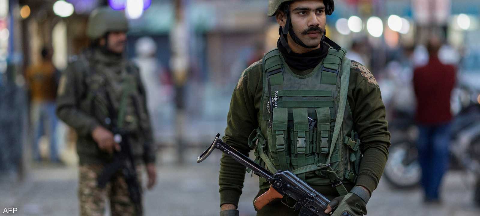 جندي القسم الهندي من كشمير