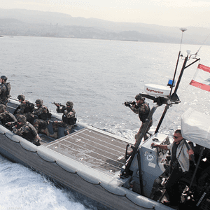 تكثف القوى الأمنية جهودها لمكافحة ظاهرة تهريب الأشخاص