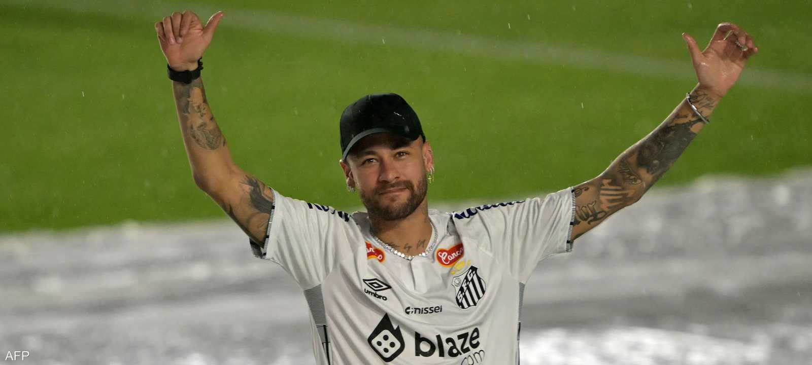 لاعب كرة القدم البرازيلي نيمار