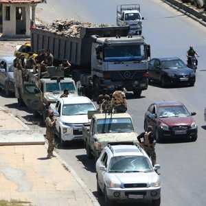 اشتباكات العشائر والدروز وإغلاق طرق.. ماذا يحدث في صحنايا؟