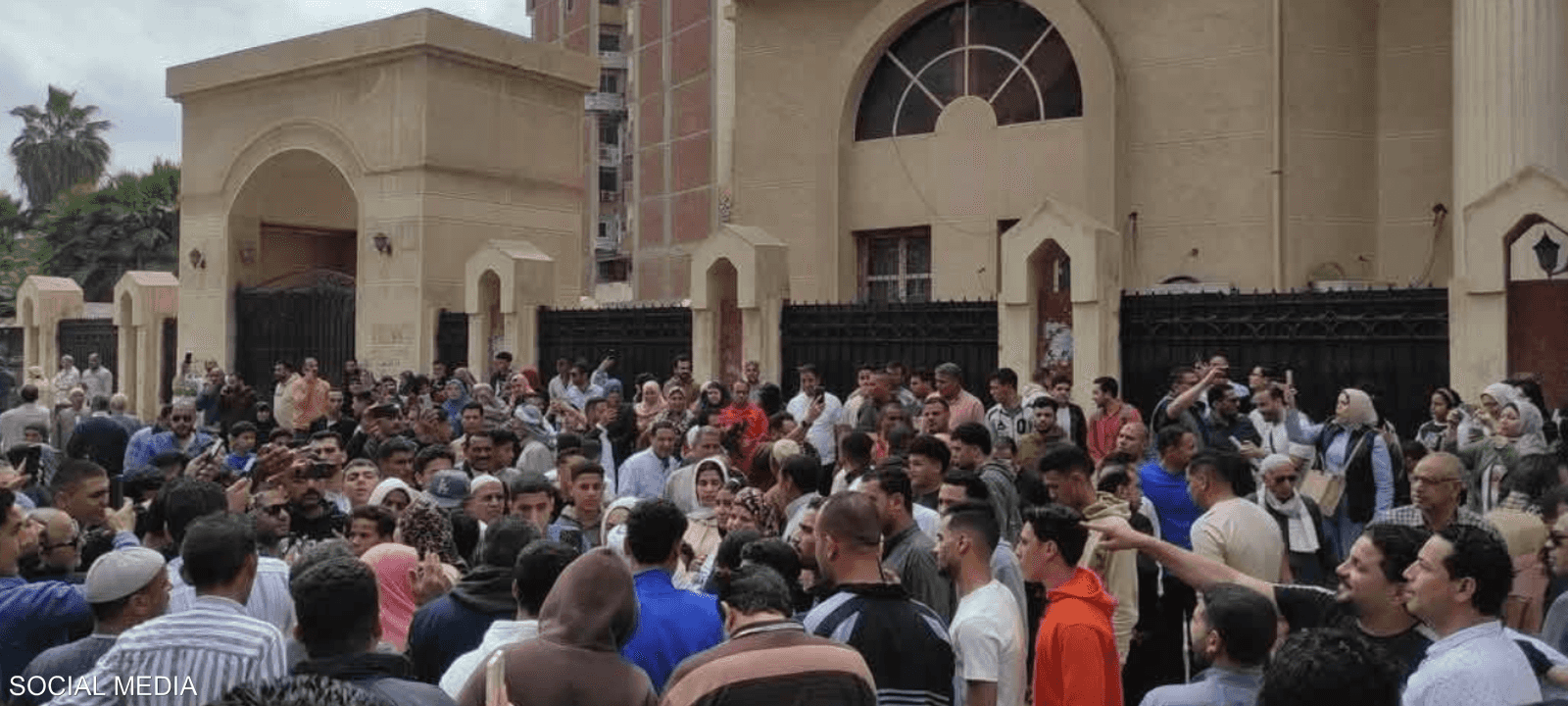 محكمة إيتاي البارود شهدت حضورا شعبيا وأمنيا مكثفا