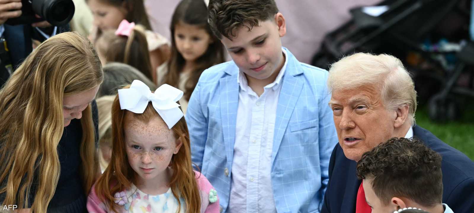 ترامب مع أطفال في احتفال عيد الفصح