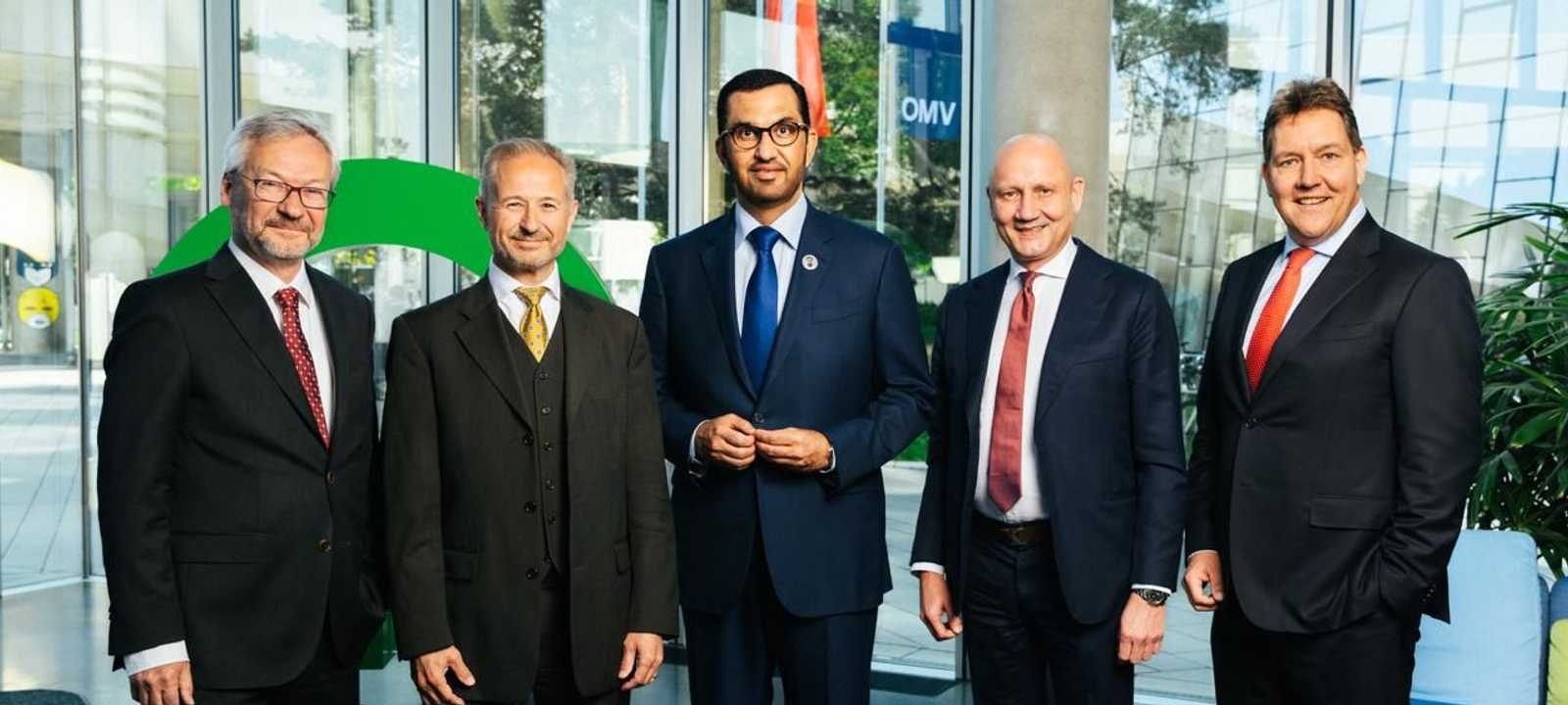 زيارة الدكتور سلطان أحمد الجابر لمقر شركة "OMV"