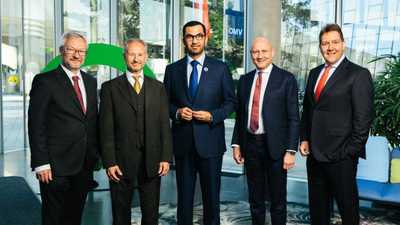 زيارة الدكتور سلطان أحمد الجابر لمقر شركة "OMV"