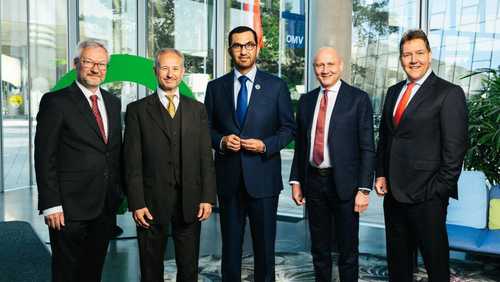 زيارة الدكتور سلطان أحمد الجابر لمقر شركة "OMV"