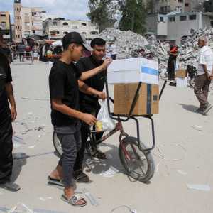 تقول وكالات الإغاثة إن إمدادات الغذاء في غزة ستنفد خلال أيام