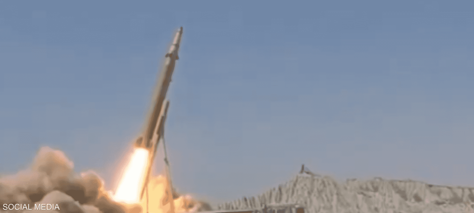 يبلغ مدى الصاروخ 1200 كيلومتر